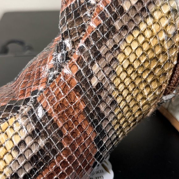 Chinese Laundry Davinna Yellow Brown Snakeskin Low heel ankle boots Size 5.5 - Picture 9 of 13